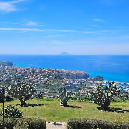 Casa Marzy- Charming With Pool, Sea & Volcano Views Lejlighed *