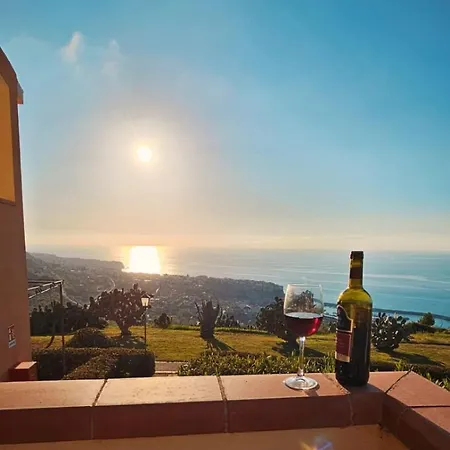 Casa Marzy- Charming With Pool, Sea & Volcano Views * Tropea