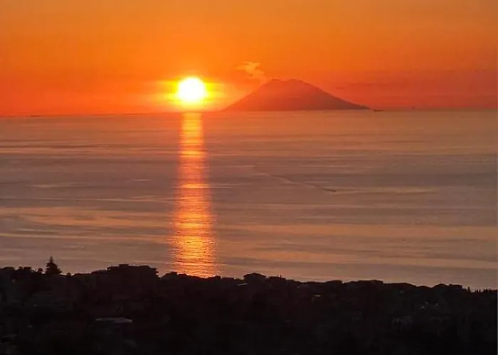 Casa Marzy- Charming With Pool, Sea & Volcano Views *