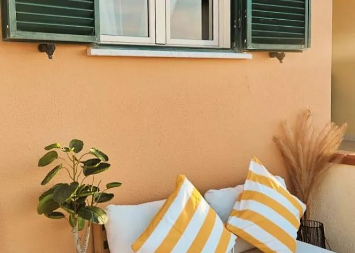 Casa Marzy- Charming With Pool, Sea & Volcano Views Lägenhet